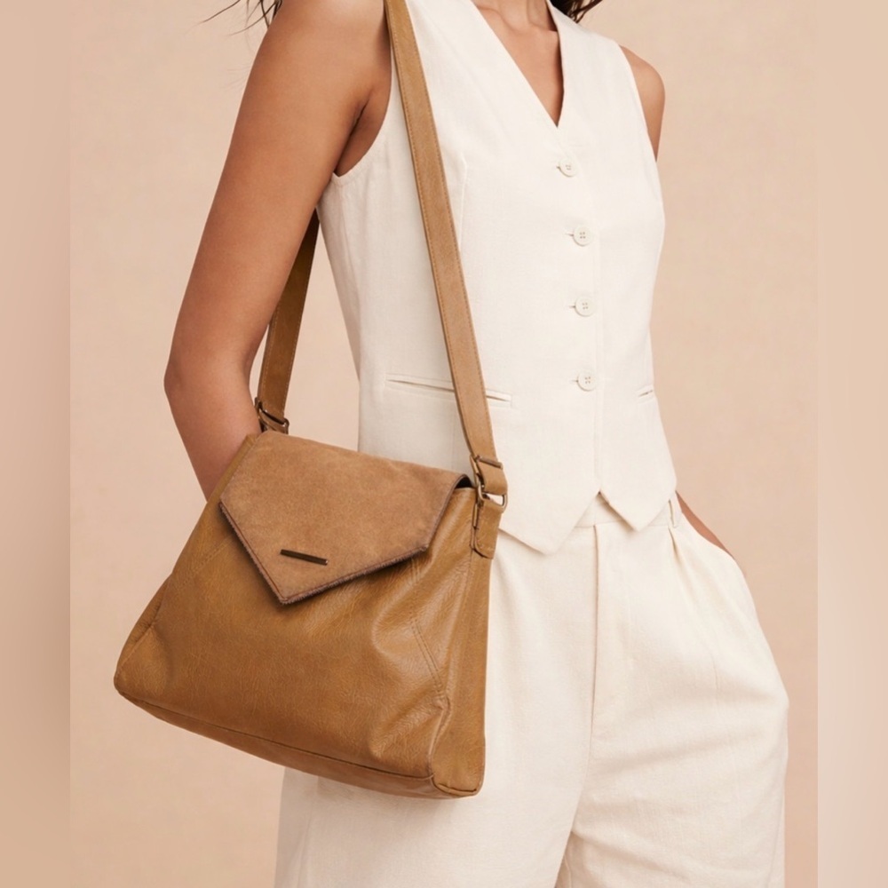 Matt & Nat Tan Shoulder Bag